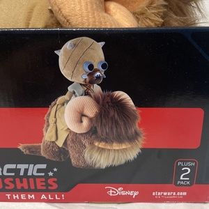 Star Wars Disney Galactic Plushies Tusken Raider and Bantha